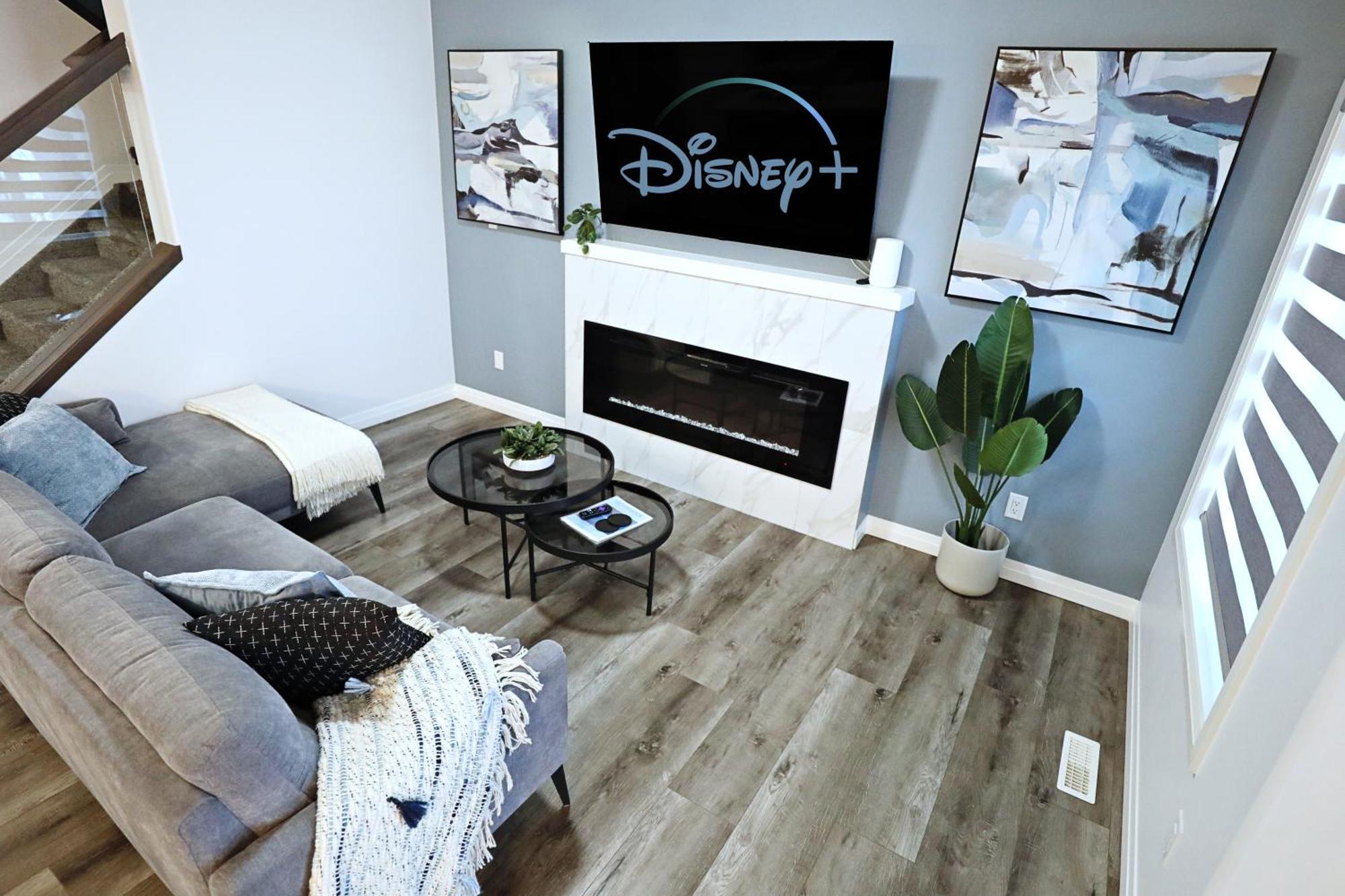 Vila Three King Beds,Central A/C,Fireplace,Park,Disney+ Edmonton Exteriér fotografie